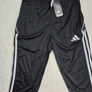 Adidas Tiro 3/4 pant sz Small NWT